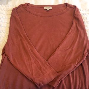 Quarter sleeve loft shirt